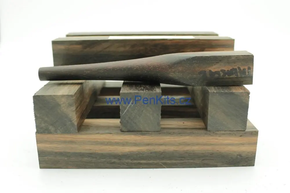 Eben Macassar 19x19x130 mm