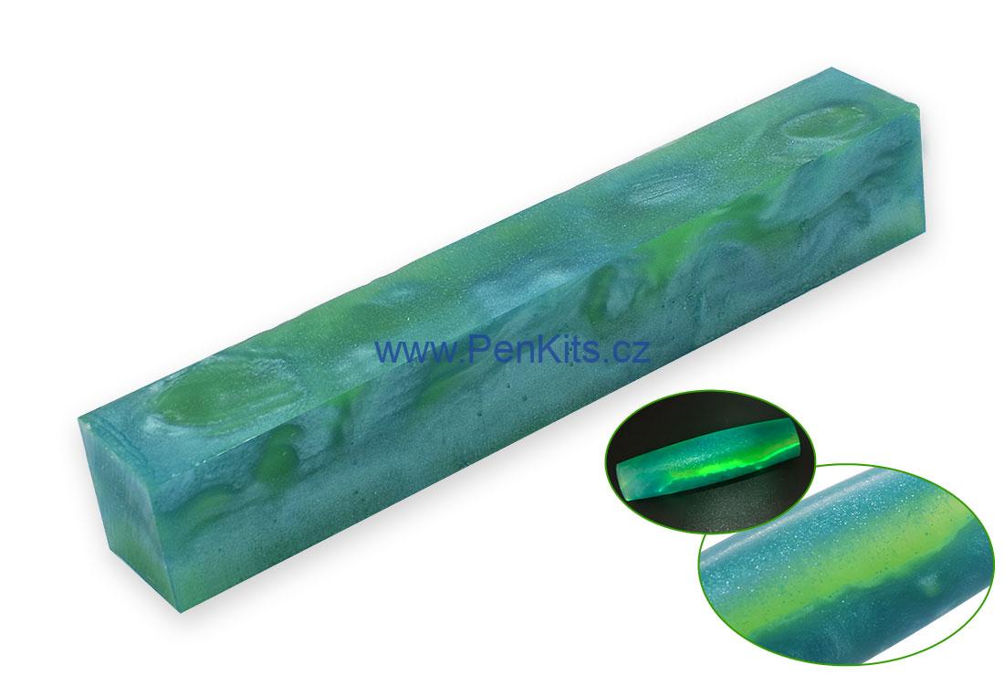 Polotovar perleťová epoxidová pryskyřice, zářící pigment. Zelená barva