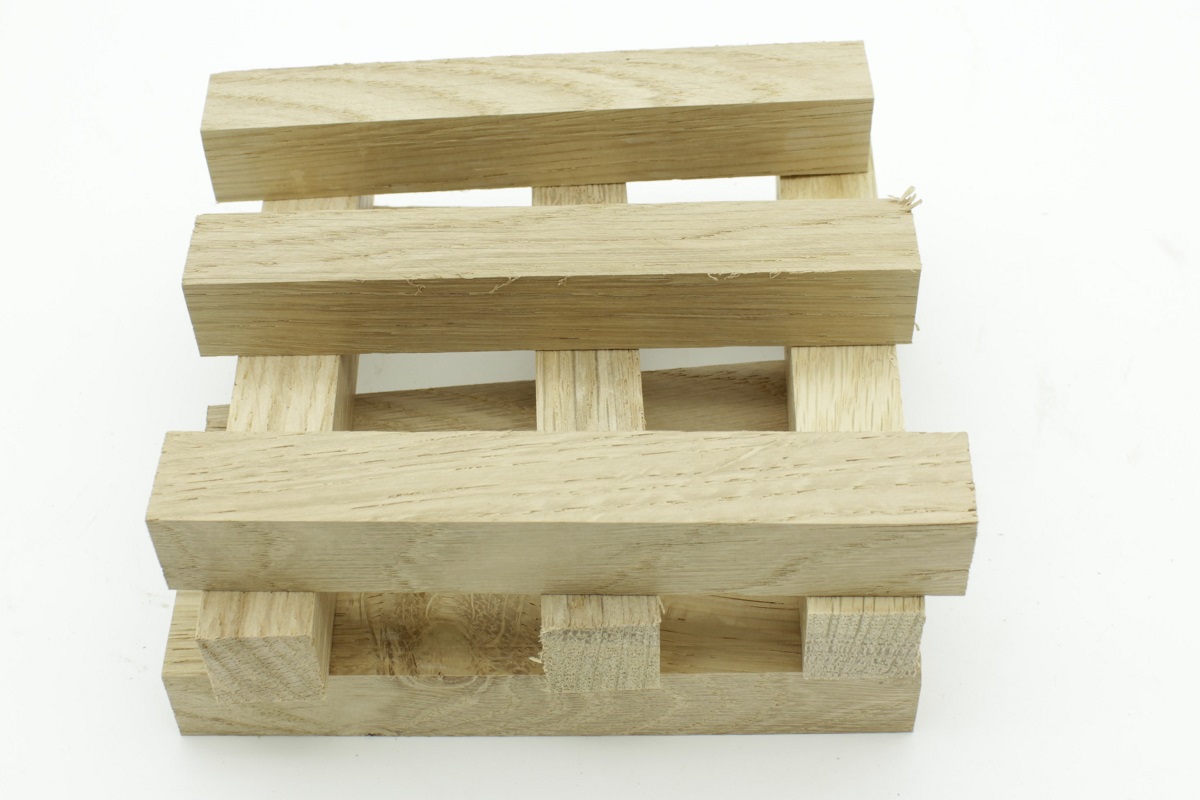 Dub 20x20x130 mm