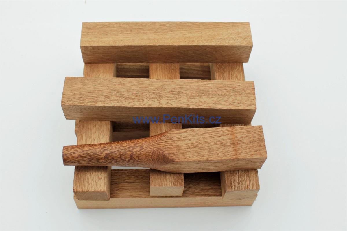 Meranti 23x23x127 mm