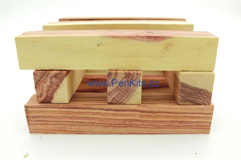 Tulipwood - dvoubarevný 22x22x127 mm