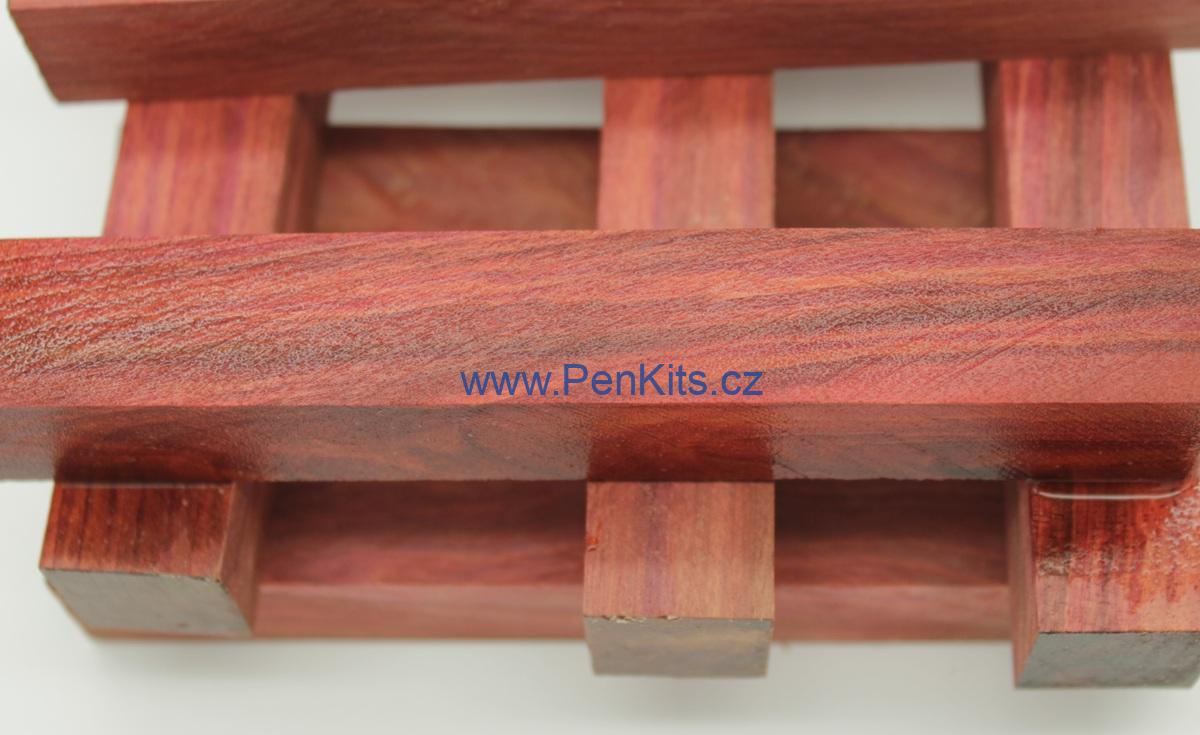Redheart 20x20x150 mm vhodné pro Conservativ